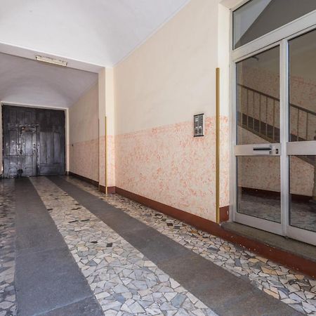 Appartamento In Piazza Adriano In Zona Cenisia Turim Exterior foto
